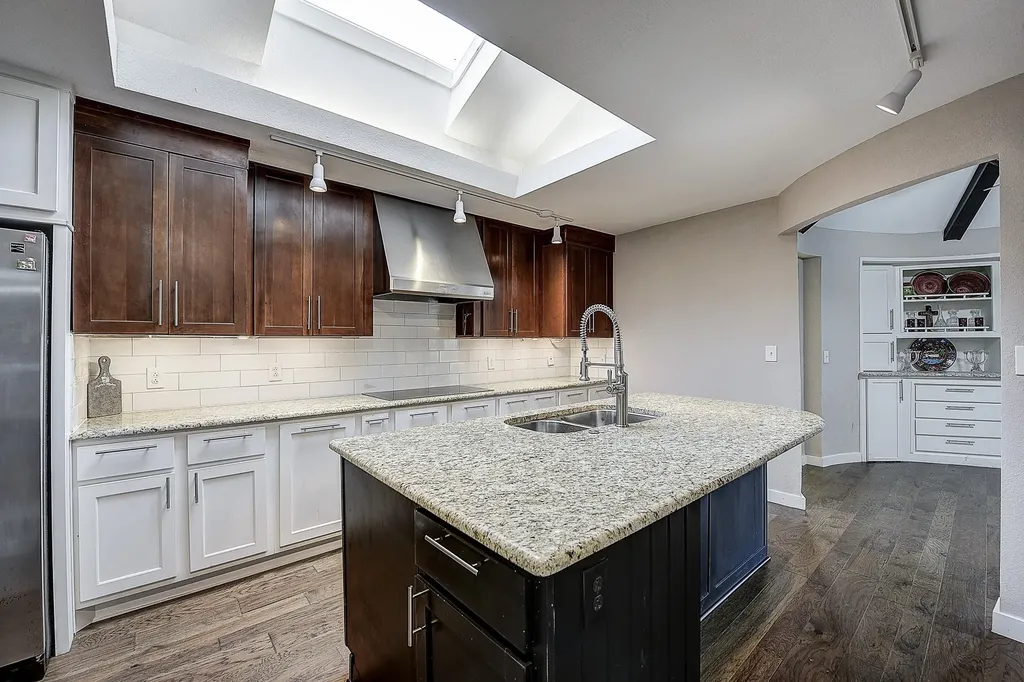 2225 Stone Creek Drive Plano TX 75075