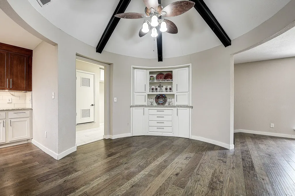 2225 Stone Creek Drive Plano TX 75075