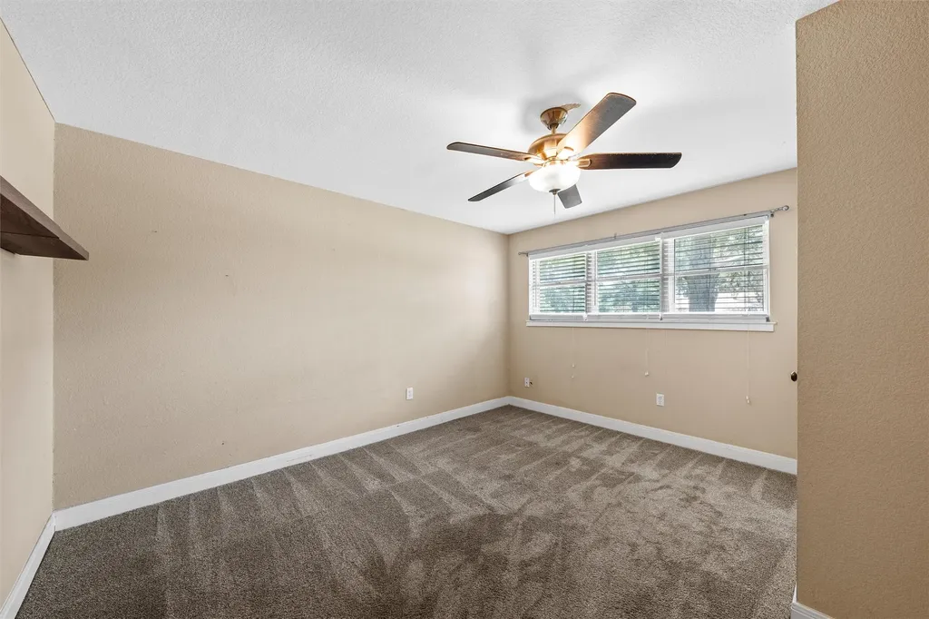 600 S Andrews Drive Robinson TX 76706