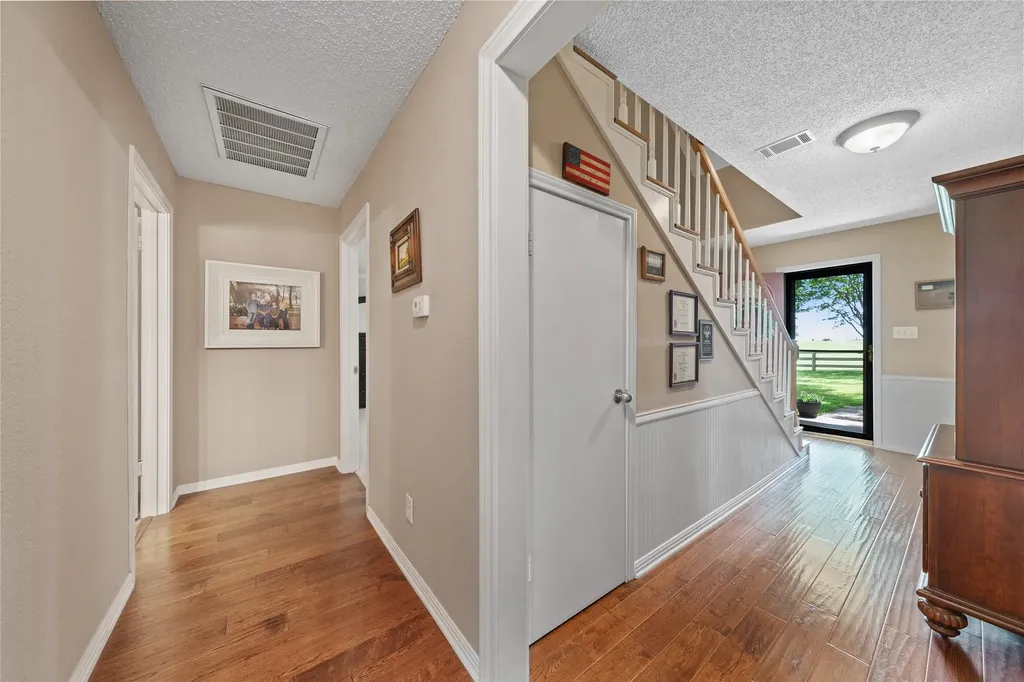 443 Rost Road Mcgregor TX 76657