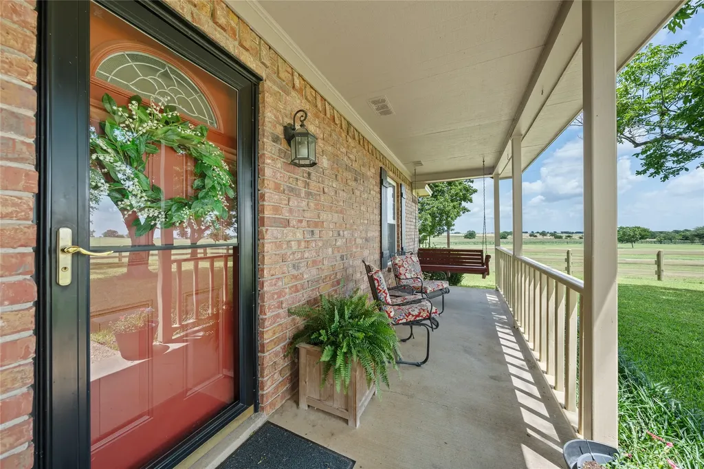 443 Rost Road Mcgregor TX 76657