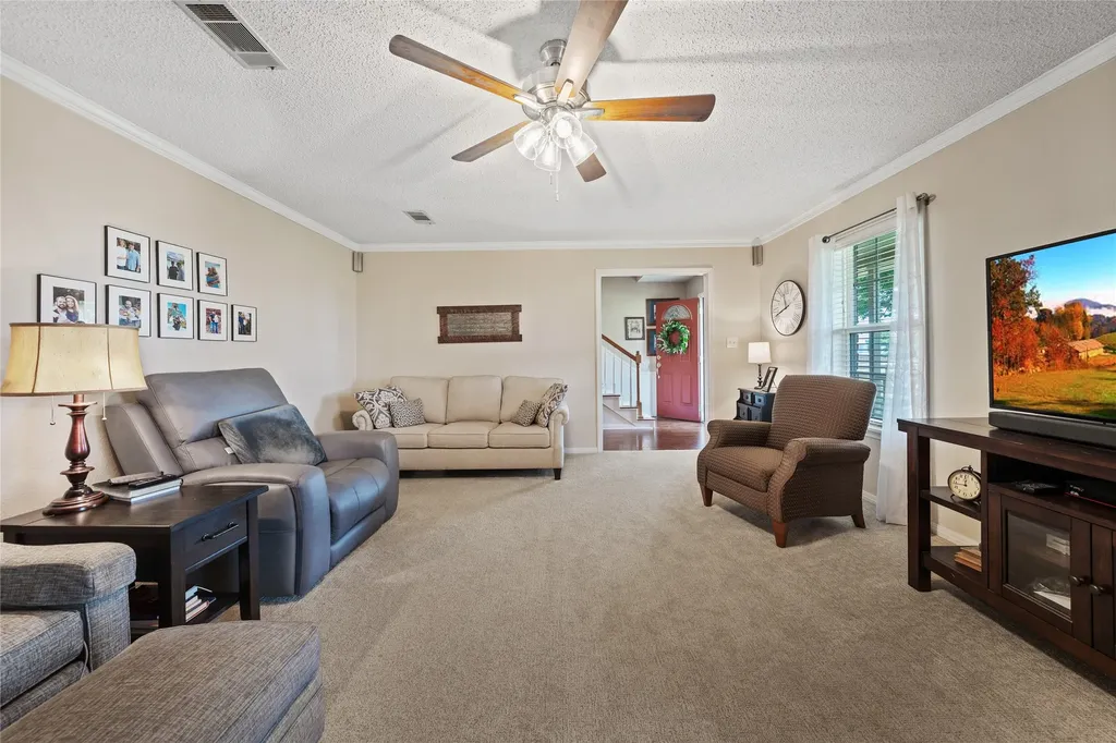 443 Rost Road Mcgregor TX 76657