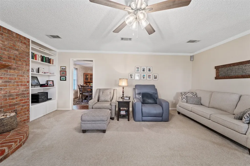 443 Rost Road Mcgregor TX 76657