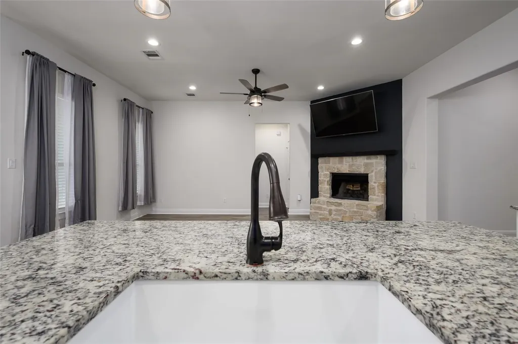 300 Bronco Drive Pilot Point TX 76258
