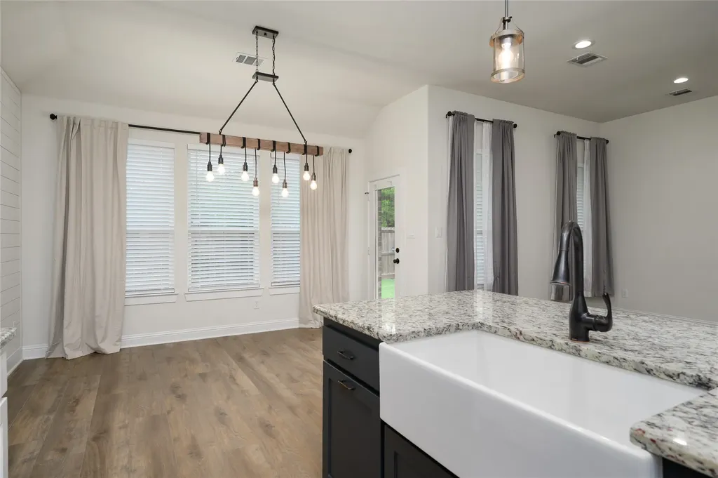 300 Bronco Drive Pilot Point TX 76258
