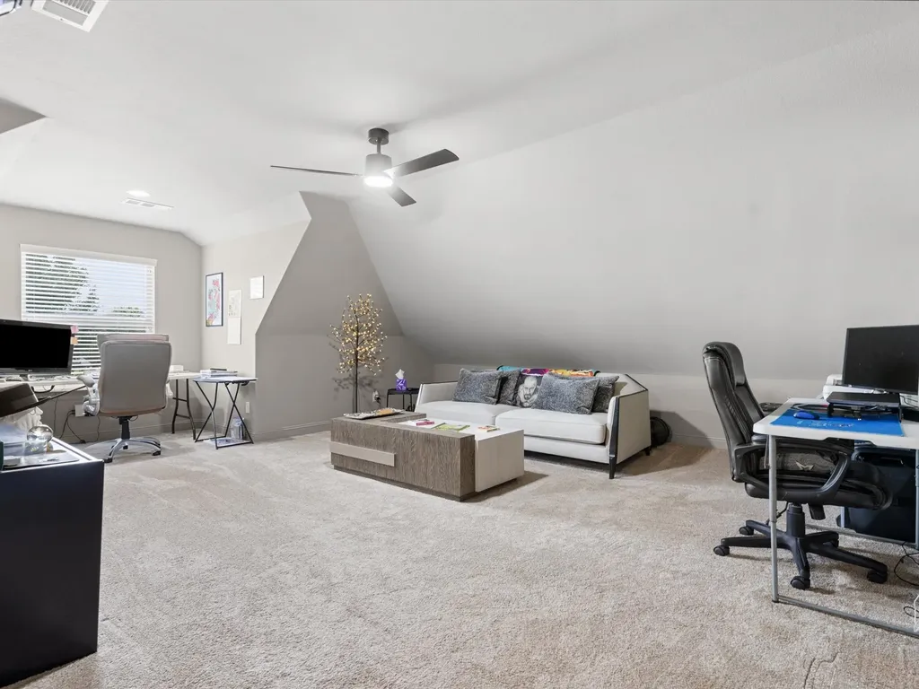 111 Old Base Road Aurora TX 76078
