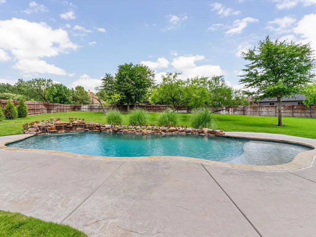 111 Old Base Road Aurora TX 76078