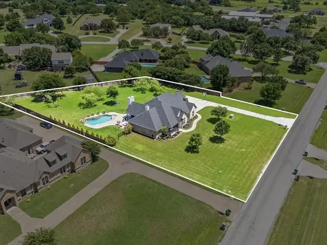 111 Old Base Road Aurora TX 76078