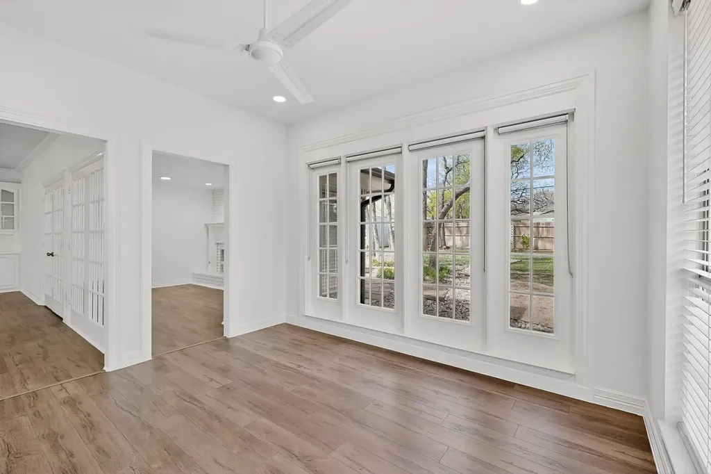 1405 Briar Drive Bedford TX 76022