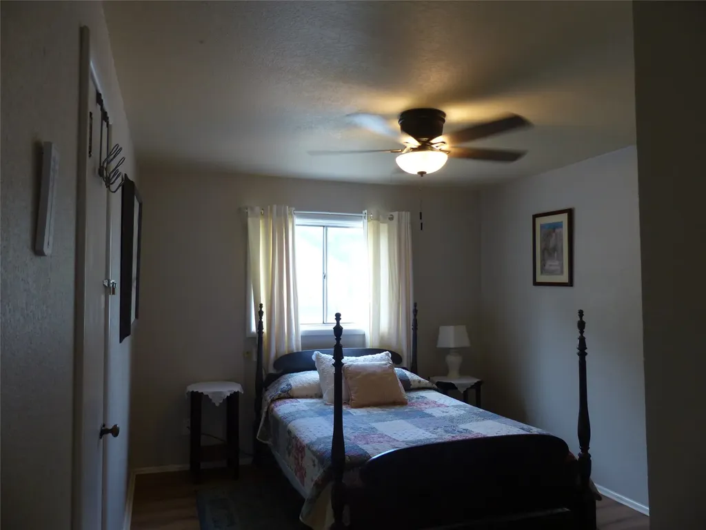 1801 Pine Brady TX 76825
