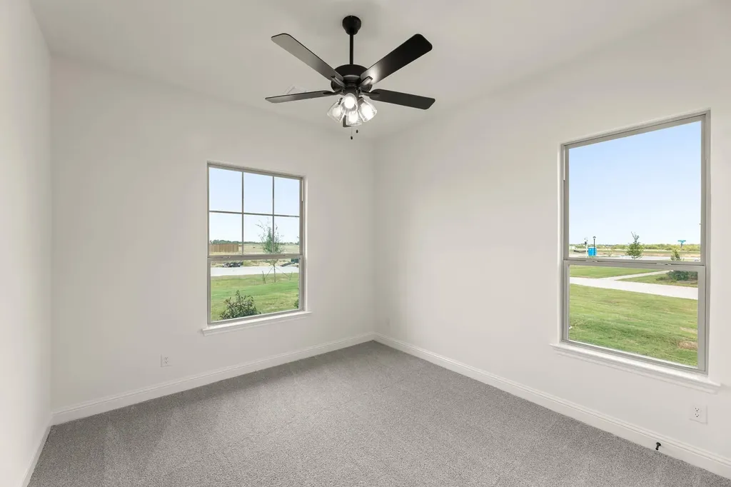 124 Evanston Court Rhome TX 76078