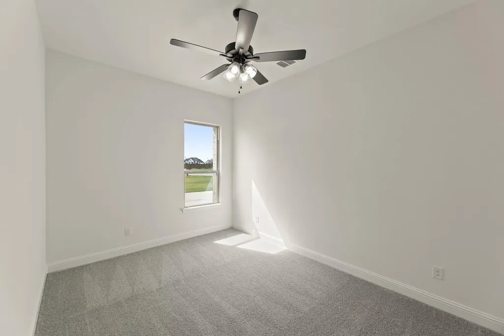 124 Evanston Court Rhome TX 76078