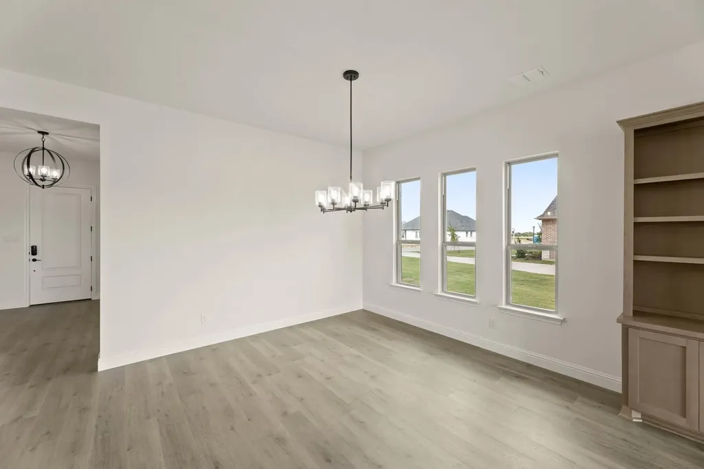 124 Evanston Court Rhome TX 76078