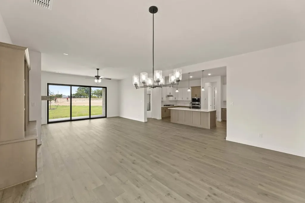 124 Evanston Court Rhome TX 76078