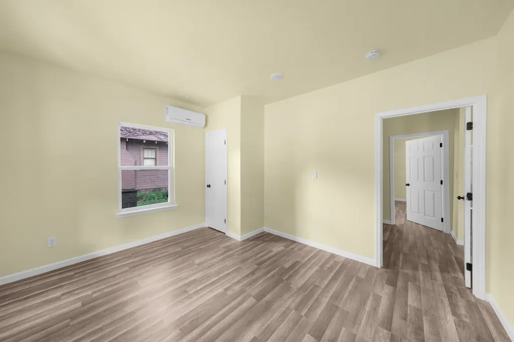 2013 West 10th Street Texarkana TX 75501