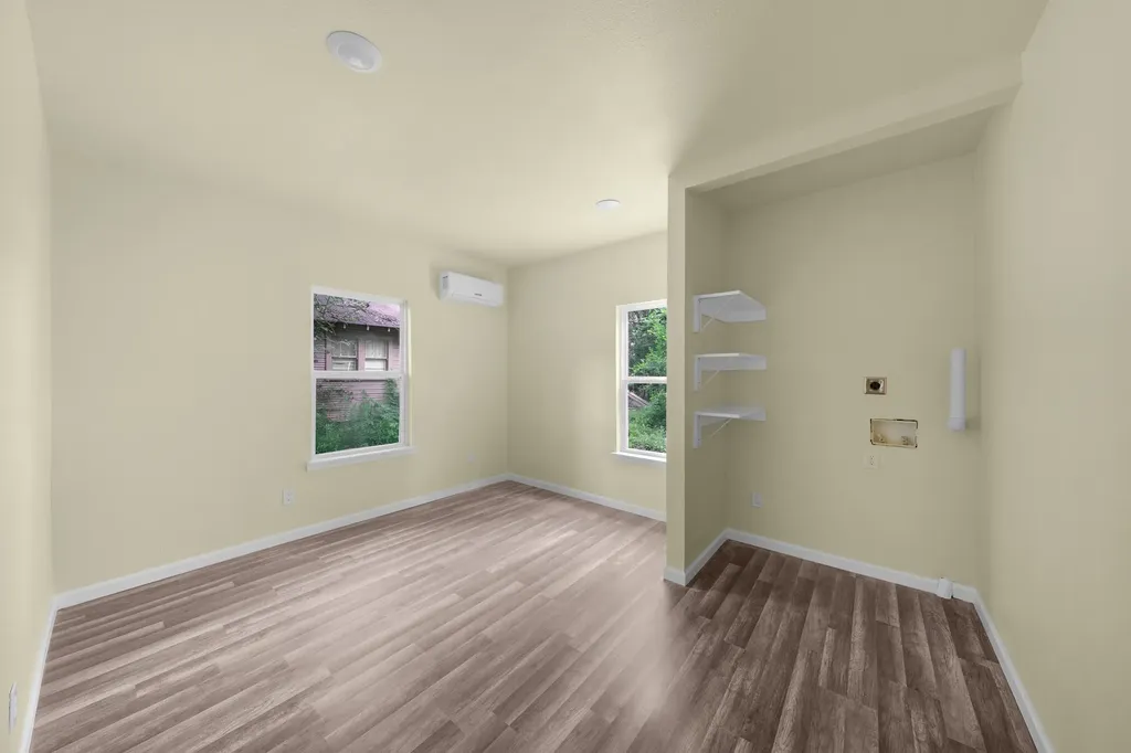 2013 West 10th Street Texarkana TX 75501