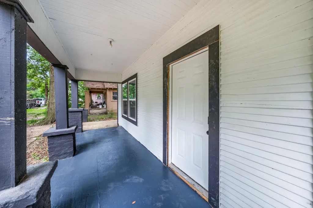 2013 West 10th Street Texarkana TX 75501