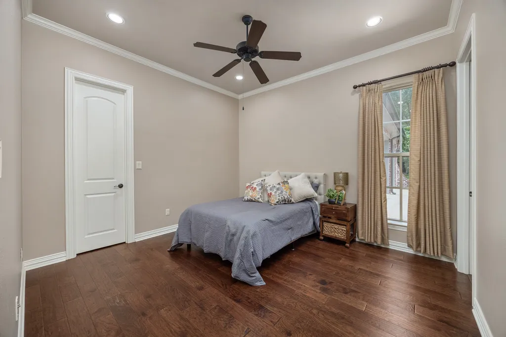1915 Stonegate Valley Drive Tyler TX 75703