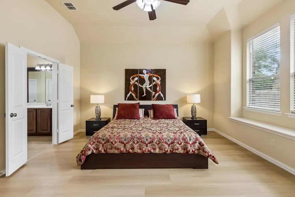 302 Phillips Court Fate TX 75087