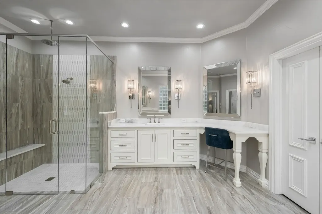 1313 Chatsworth Court E Colleyville TX 76034