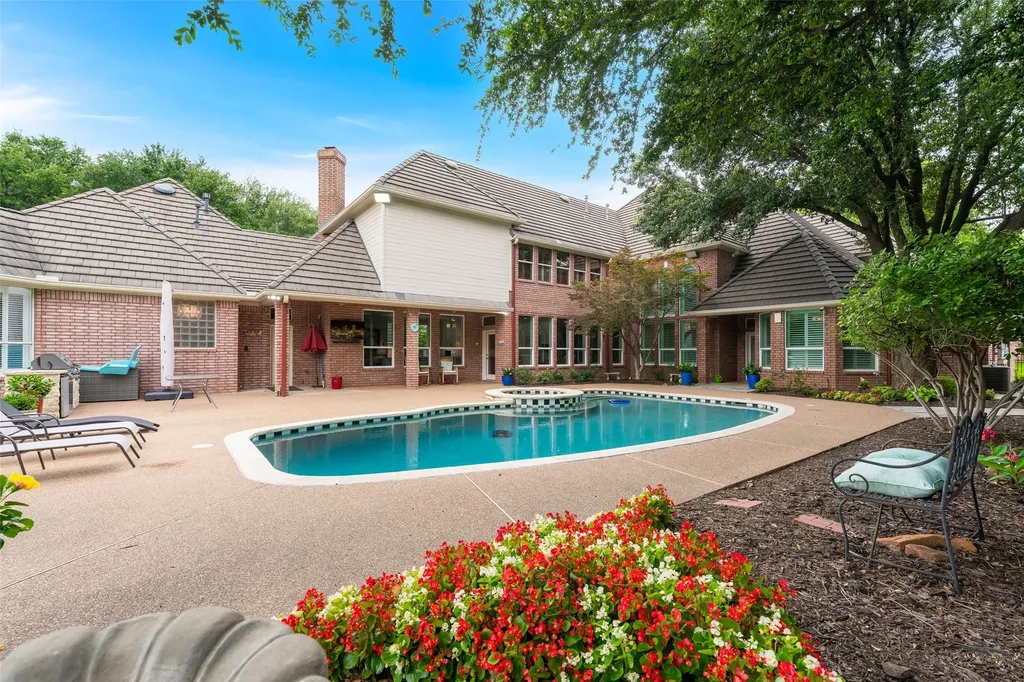 1313 Chatsworth Court E Colleyville TX 76034