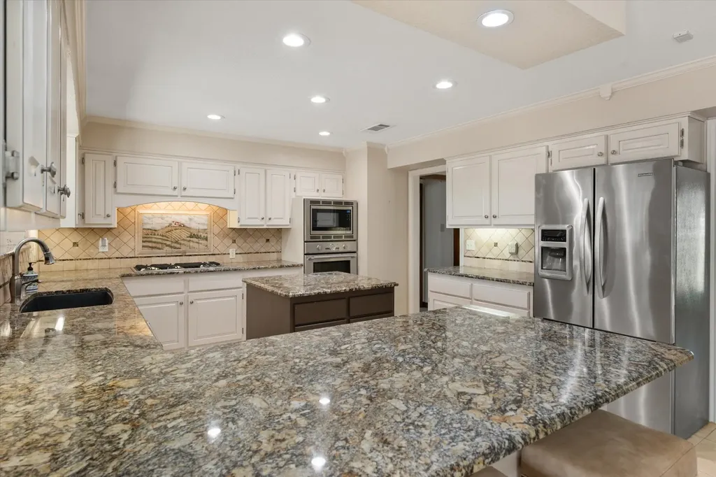 8111 Russell Curry Road Arlington TX 76001