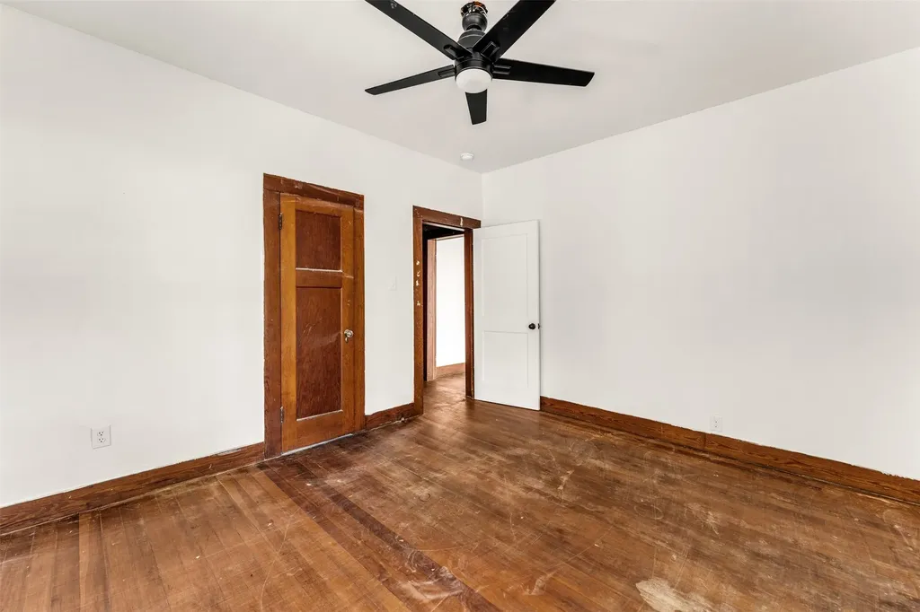 210 S 5th Street Gatesville TX 76528