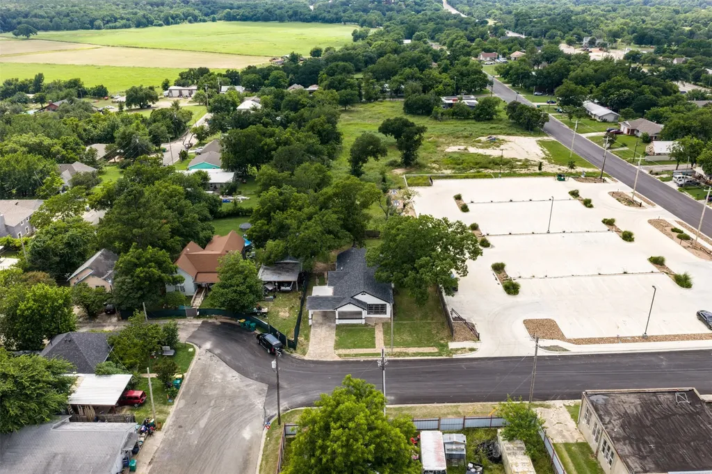 210 S 5th Street Gatesville TX 76528