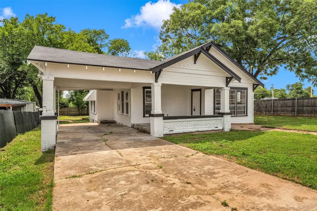210 S 5th Street Gatesville TX 76528
