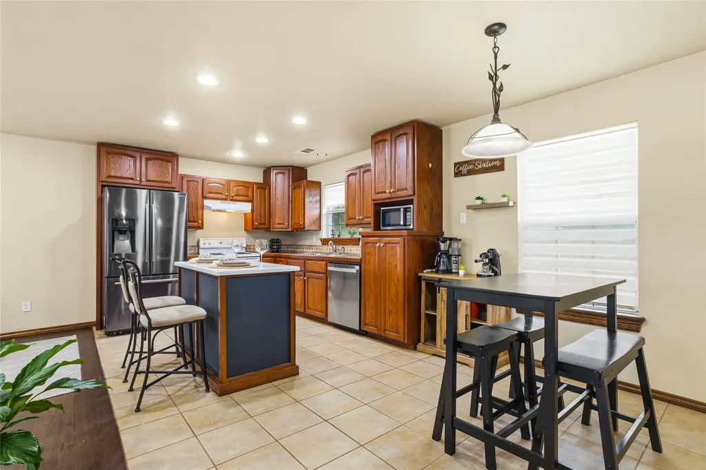 1514 Bay Shore Drive Garland TX 75040