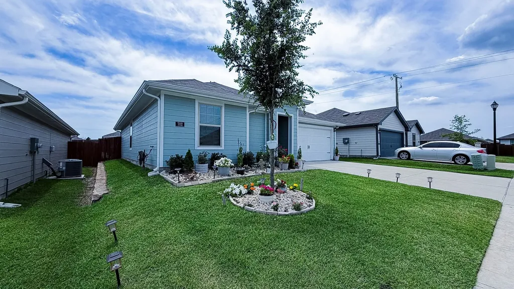 702 Sunlight Loop Princeton TX 75407