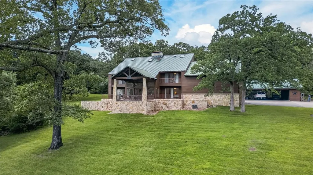 906 Valle Vista Drive Athens TX 75751