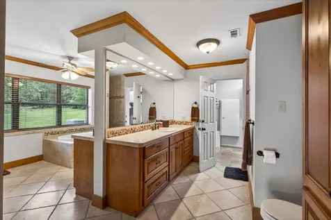 906 Valle Vista Drive Athens TX 75751