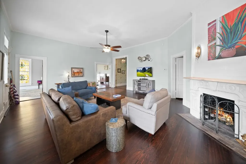 526 W Houston Street Tyler TX 75702