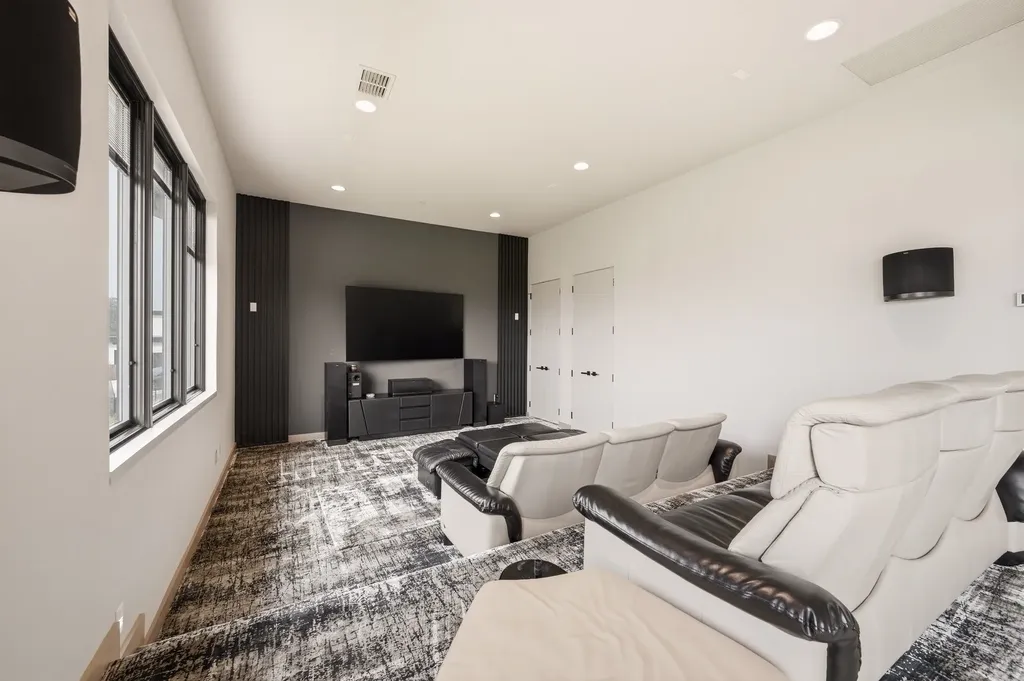 712 Crescent Heights Southlake TX 76092