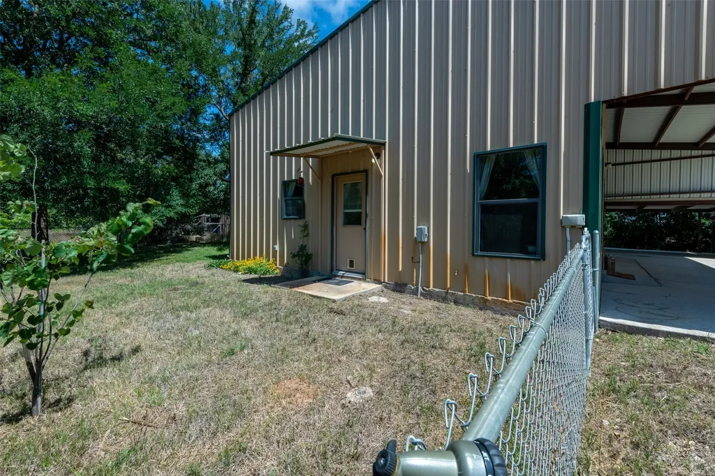 1075 County Road 270 Hico TX 76457