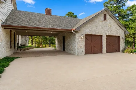 4940 Frontage Road Winfield TX 75493