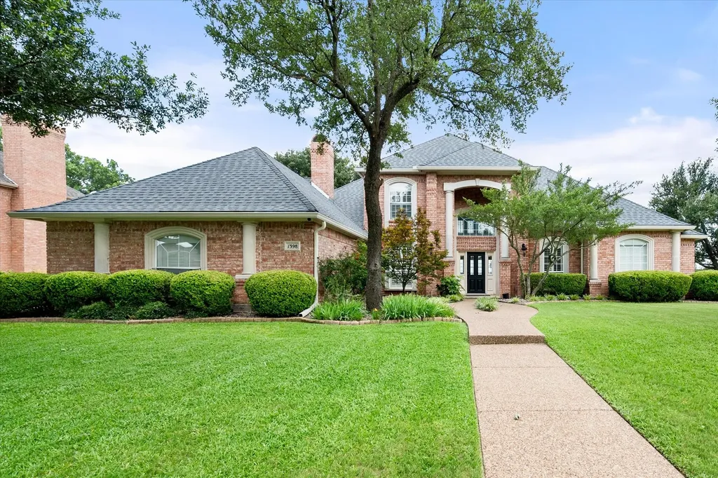 1398 Fairhaven Drive Mansfield TX 76063