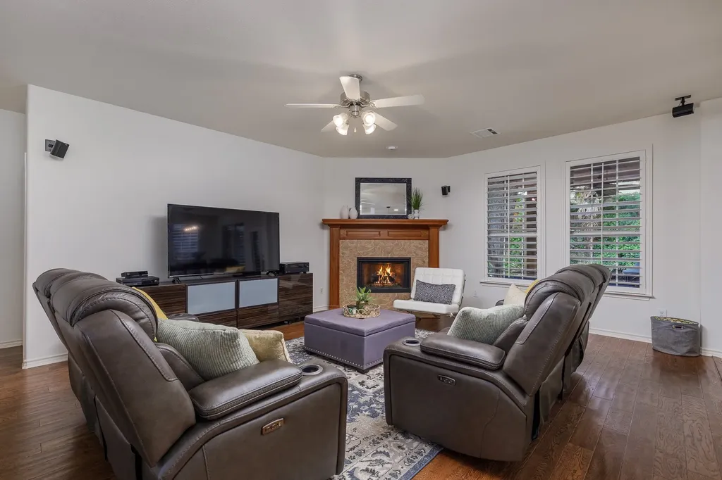 7908 Elk Mountain Trail Mckinney TX 75070