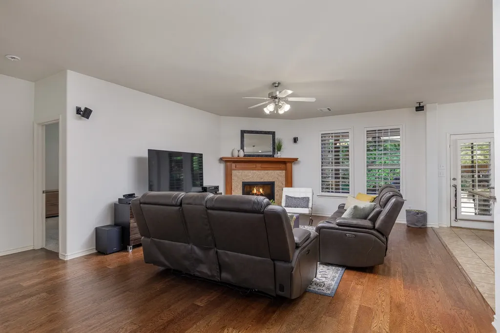 7908 Elk Mountain Trail Mckinney TX 75070
