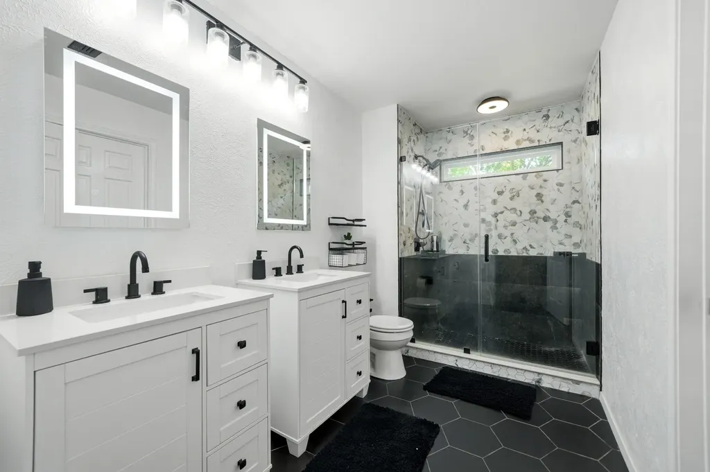2209 Villawood Lane Garland TX 75040