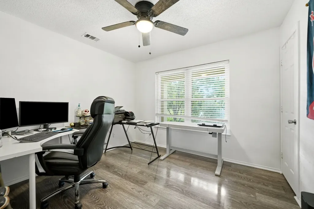 2209 Villawood Lane Garland TX 75040
