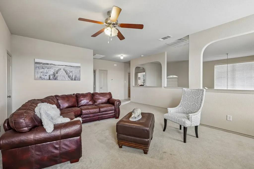 5220 Prestwick Drive Arlington TX 76001