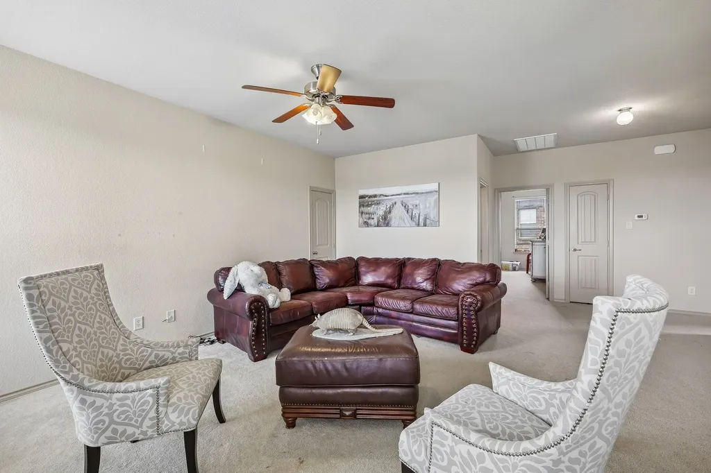 5220 Prestwick Drive Arlington TX 76001