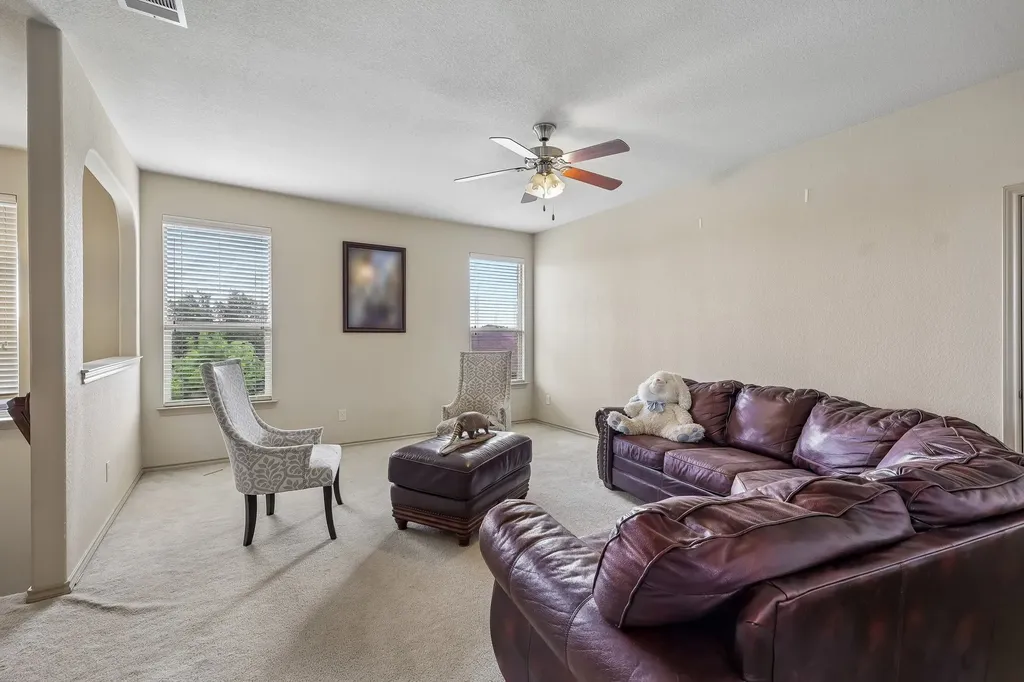 5220 Prestwick Drive Arlington TX 76001