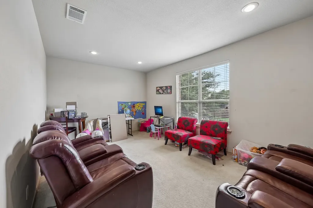 5220 Prestwick Drive Arlington TX 76001