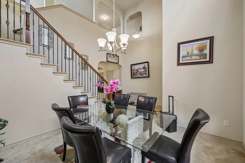 5220 Prestwick Drive Arlington TX 76001