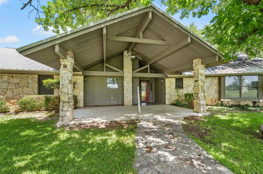 515 New Highland Road Springtown TX 76082