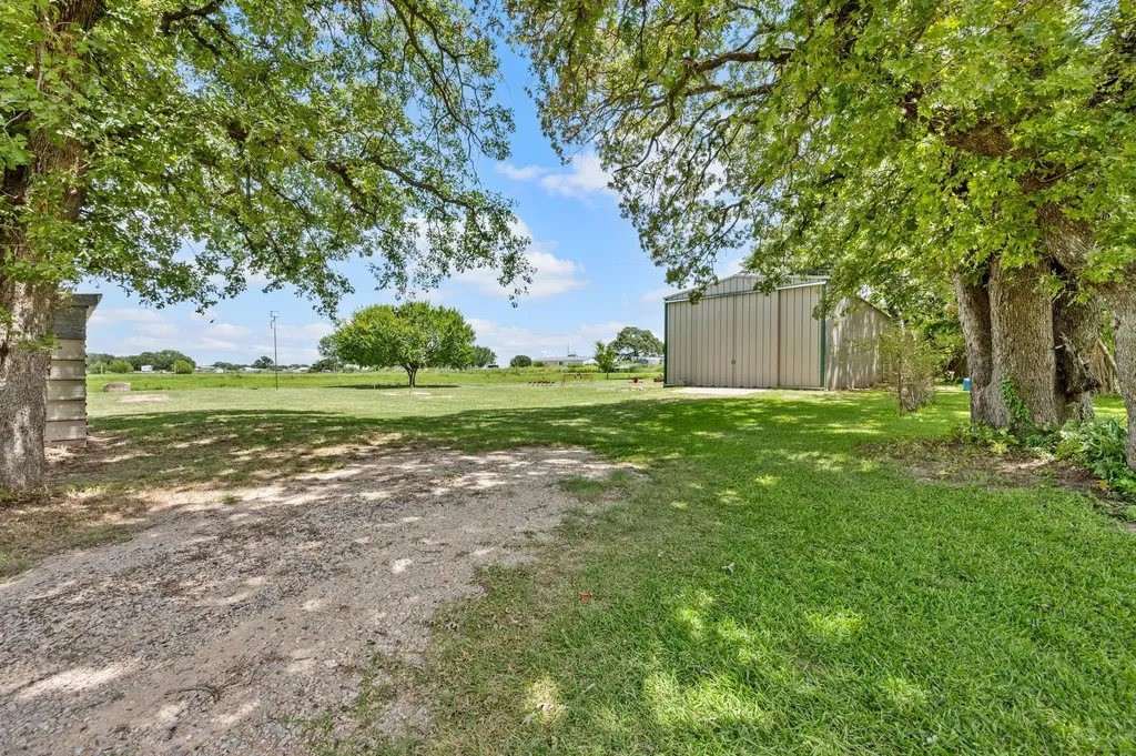 515 New Highland Road Springtown TX 76082