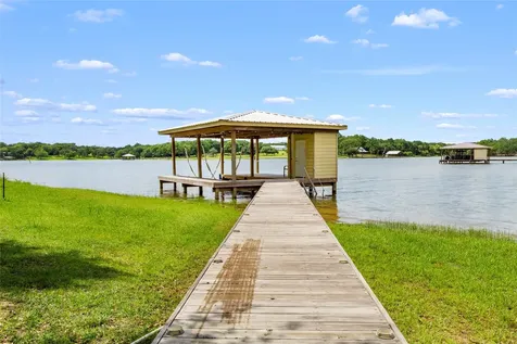 450 County Road 3674 Marquez TX 77865
